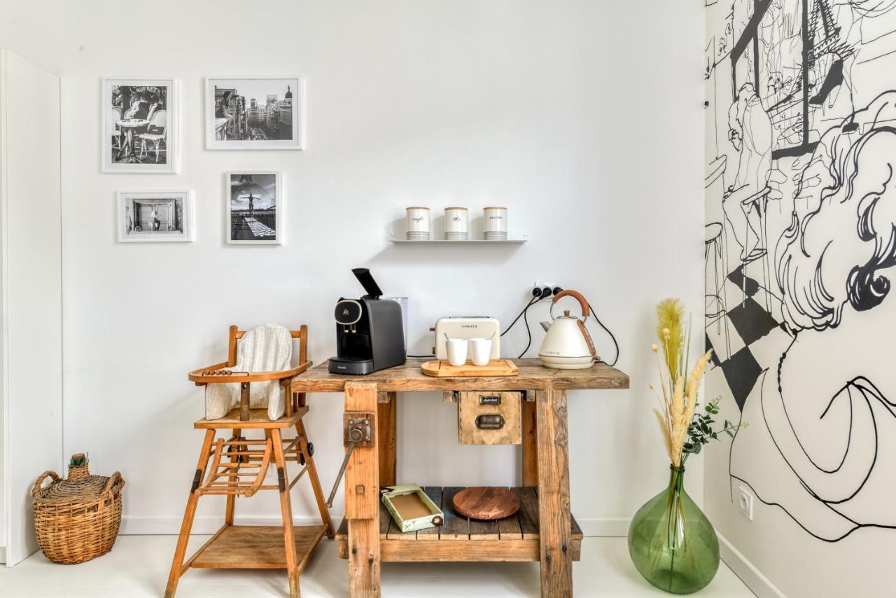 Les Gites De Laure - L'Or Blanc, Appartement Avec Vue Sur Le Chateau, Climatisation, Netflix, A 160 M De La Cite Medievale Carcassonne Exterior photo